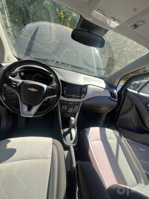 Tracker 1 Premier 2020