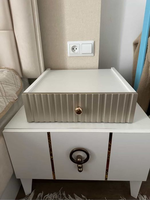 Спальный гарнитур в отличном состояний