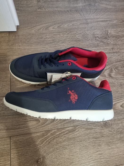 Нови мъжки маратонки