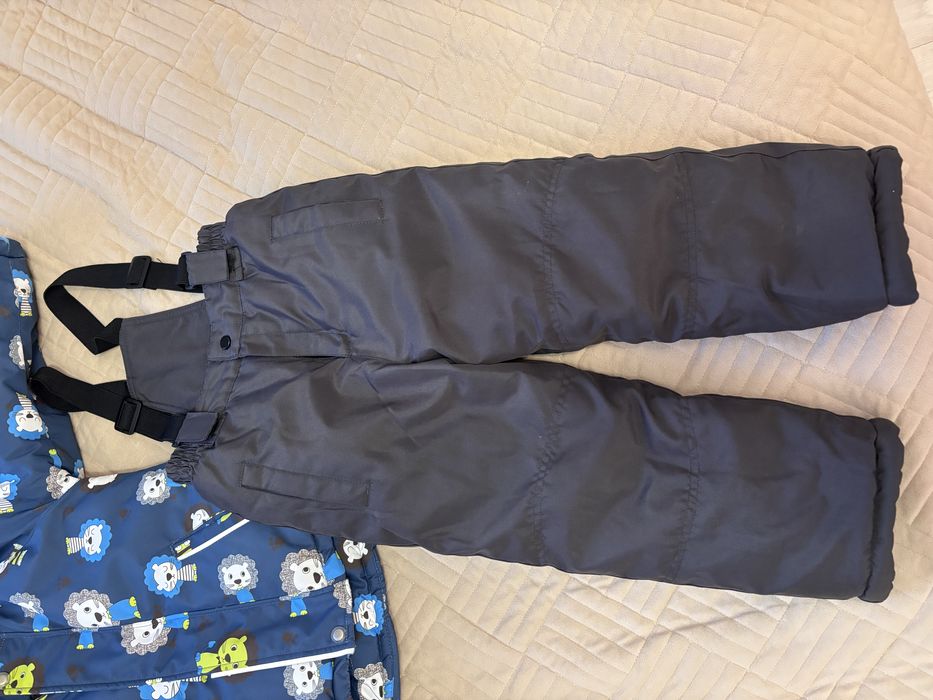 Зимний комбинезон 3-4года