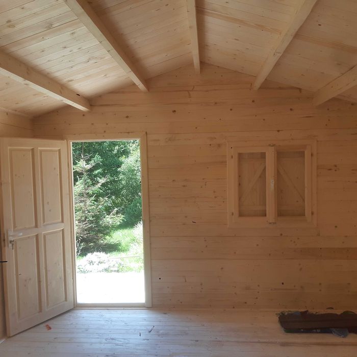 Cabana lemn 4x7 3000 euro