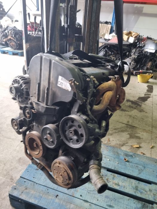 motor Mazda tribut FORD MAVERICH 2.0 benzina  cod Yf