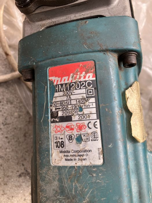 Makita HM1202C ciocan demolator defect pentru piese