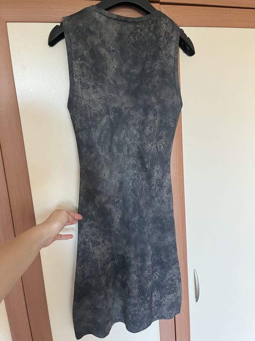 Нова рокля на Zara