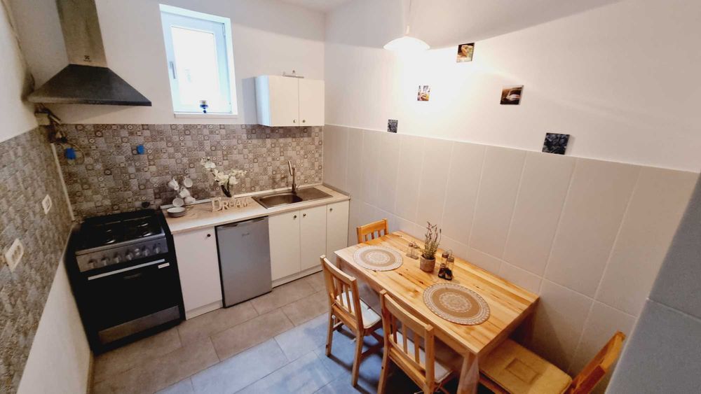 Închiriez garsoniere/apartamente moderne, Eforie Nord, de la 220€/lună