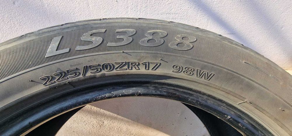 Vand Anvelope Vara 225/50/R17