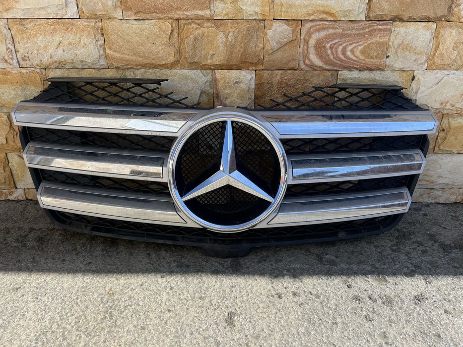 Решетка / Маска Мерцедес ГЛ Х164
