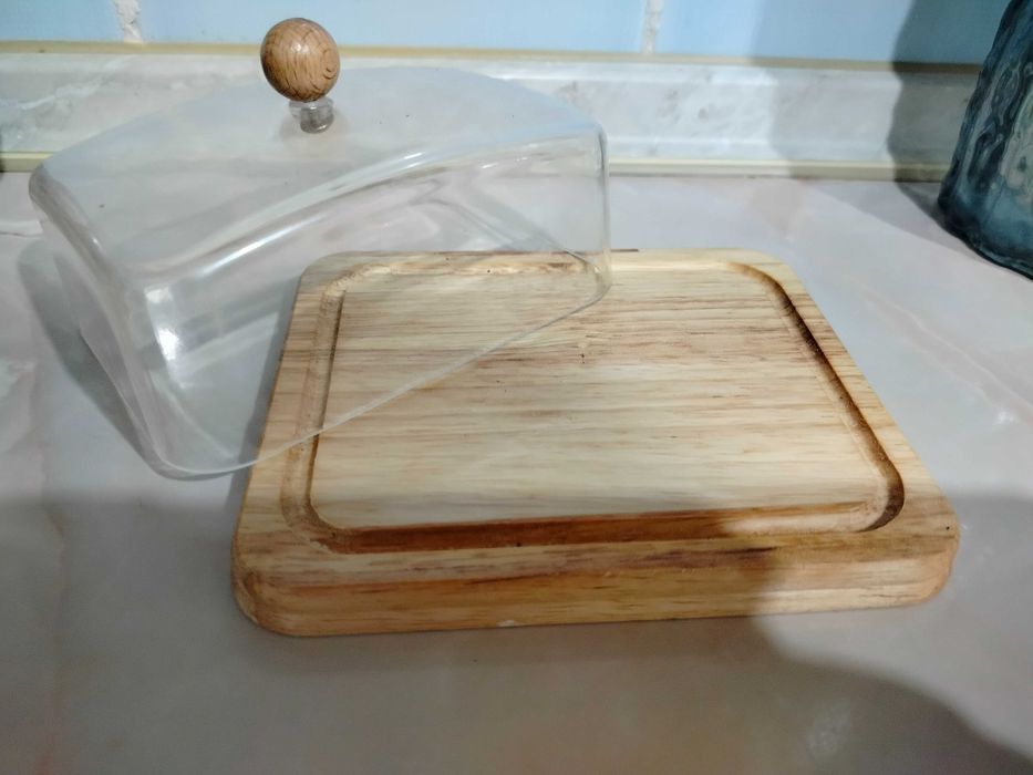 Продам масленку новую