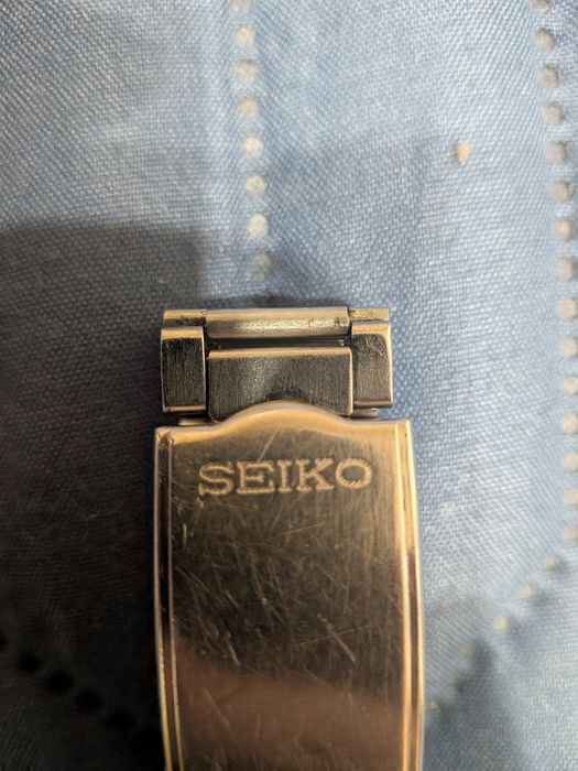 Часовник Seiko 5