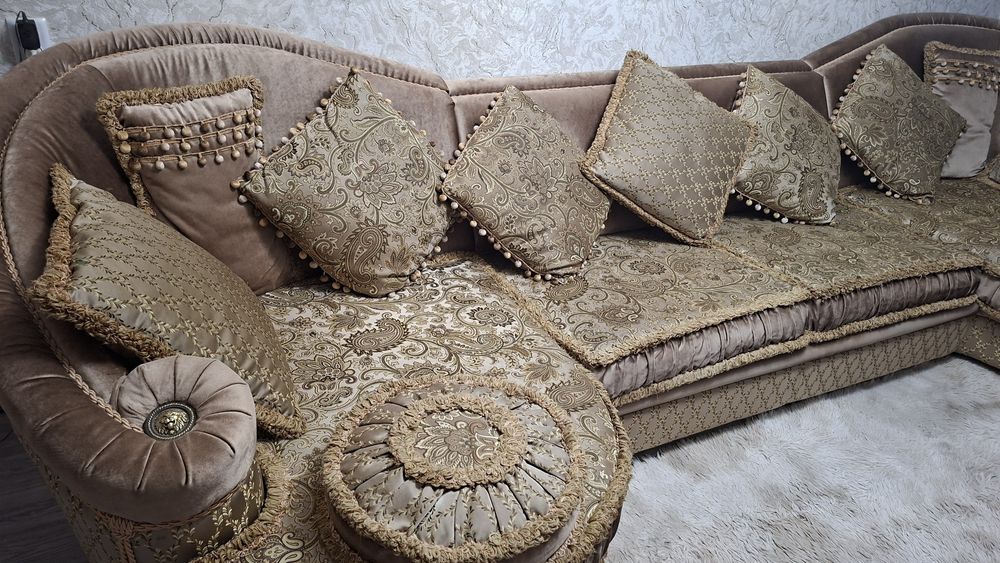 Продам диван производство,,Италия,,