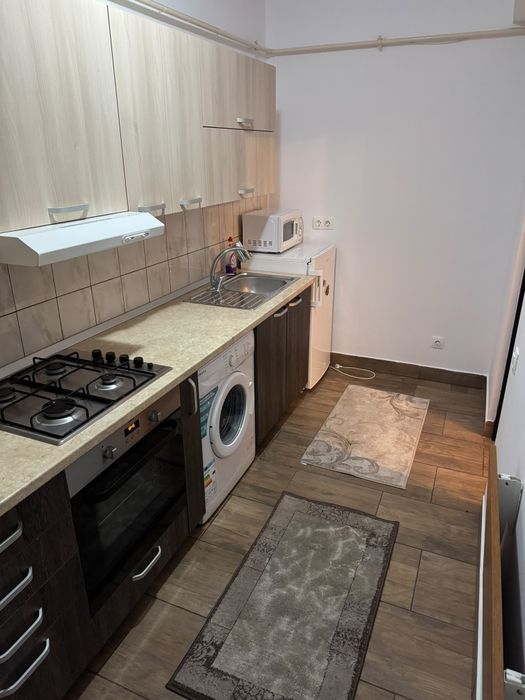 Apartament de închiriat
