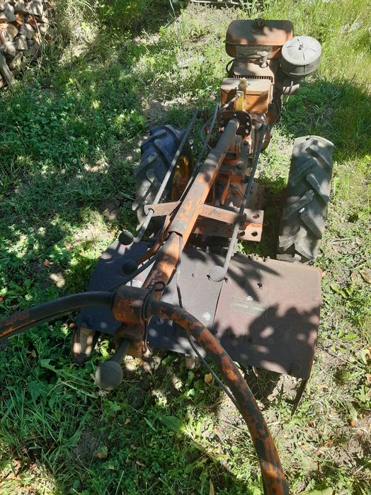 Motocultor pasquali cu freza
