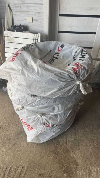 продам б/у шины 220/60/18