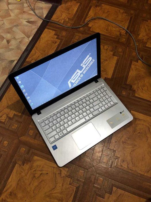 Продам Asus VivoBook Full hd В хорошем состоянии срочно Астана звоните