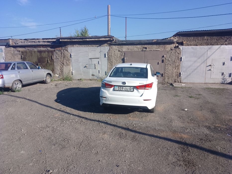 Сдам в аренду гараж