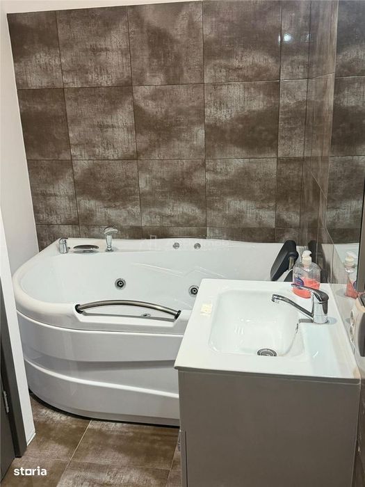 Casa duplex - Tunari - 4 camere - 3 bai - 100mp - 50mp teren