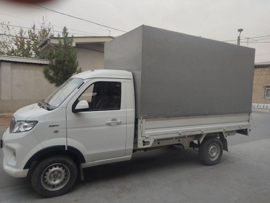 Визов мусор чанган чикинди строй мусор олиб кетиш хизмати