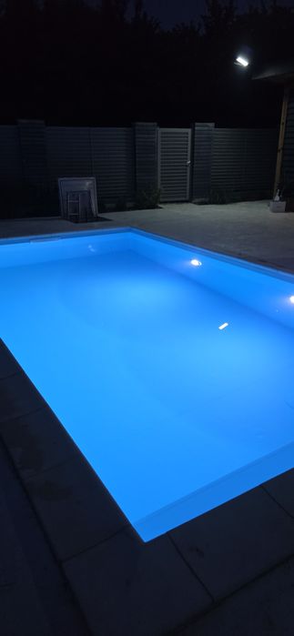 Piscina Bestwey steel pro max
 
Se poate vedea în Măgurele jud. Ilfov.

Preț 1500 lei