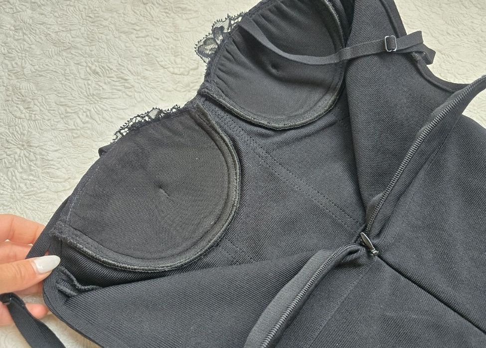 Дамски луксозне бандажни черни рокли