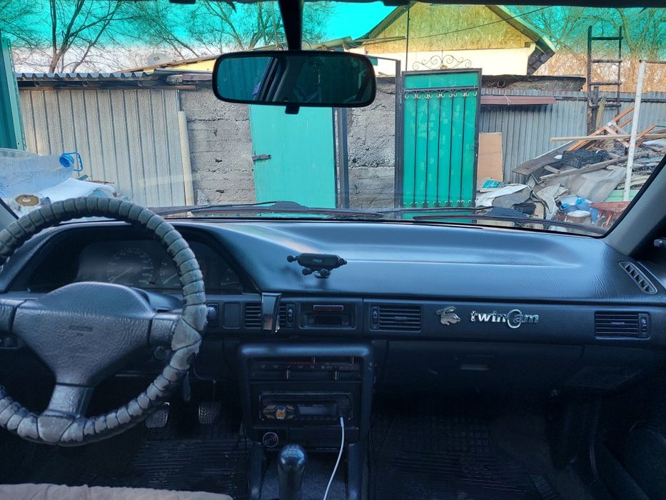 Мазда 323 на ходу