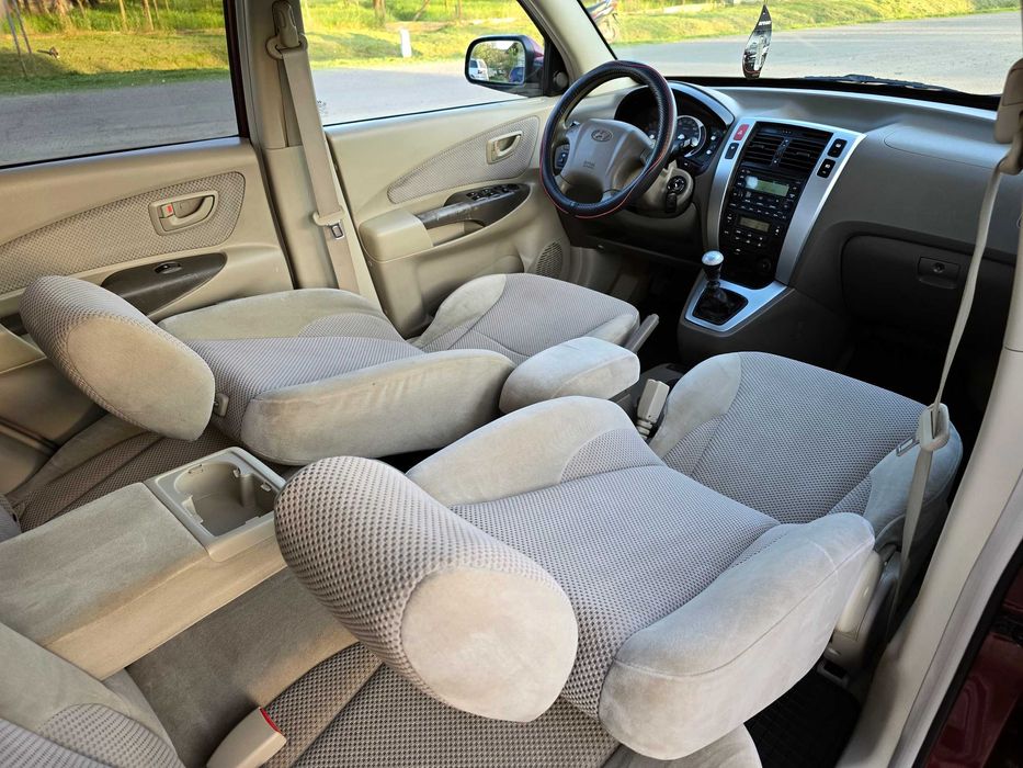 Hyundai Tucson ~ 4 x 4 ~ 2007 ~ 2 . 0 cm 3 CRDI  140 CP ~ Inmatriculat