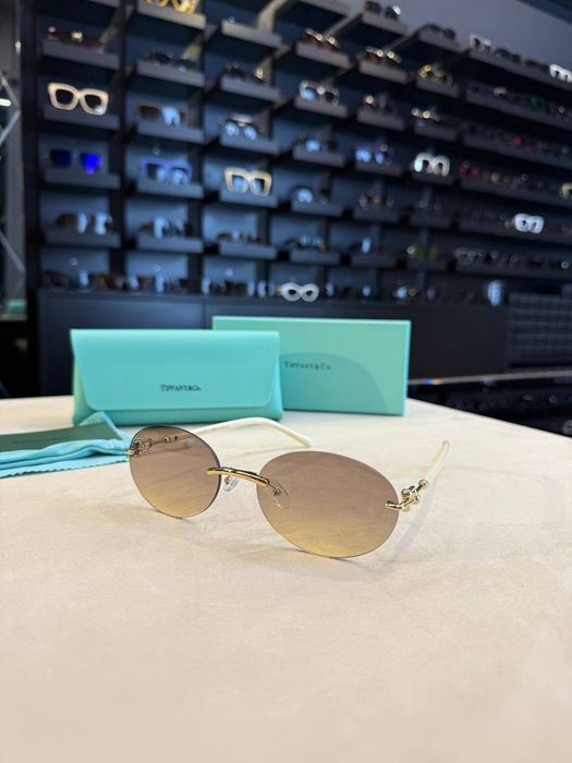 Дамски слънчеви очила