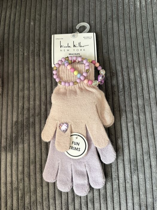 Детски зимни комплекти - ръкавички, шапки и аксесоари.