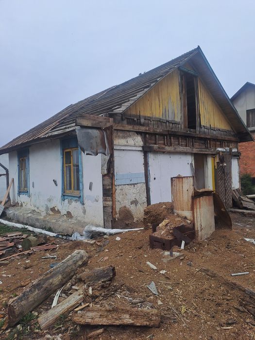 Продам сборно щитовой дом на разбор