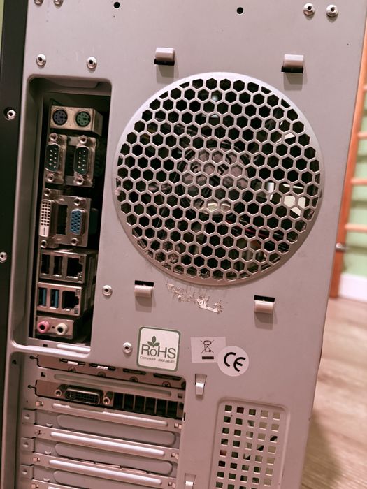 PC / Unit desktop - i5-2400 / 8GB RAM HyperX / GTX 960 2GB / Sursa Segotep 500W