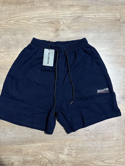 Pantaloni scurti Balenciaga M