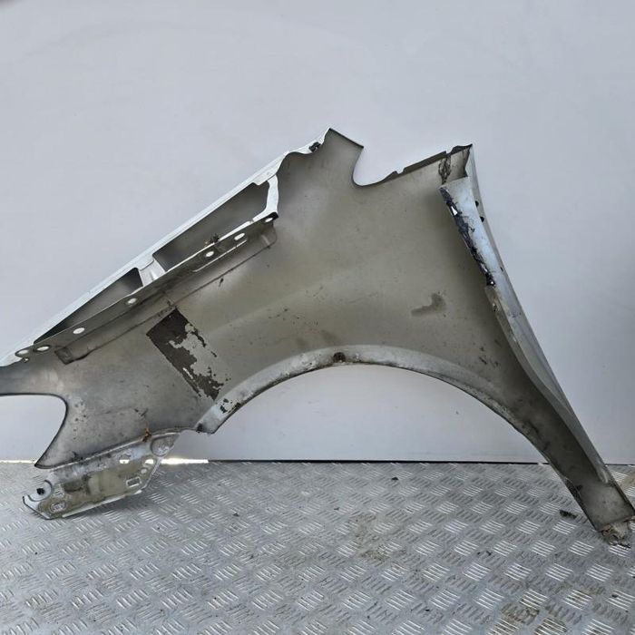 Aripa fata dreapta Volkswagen Touran