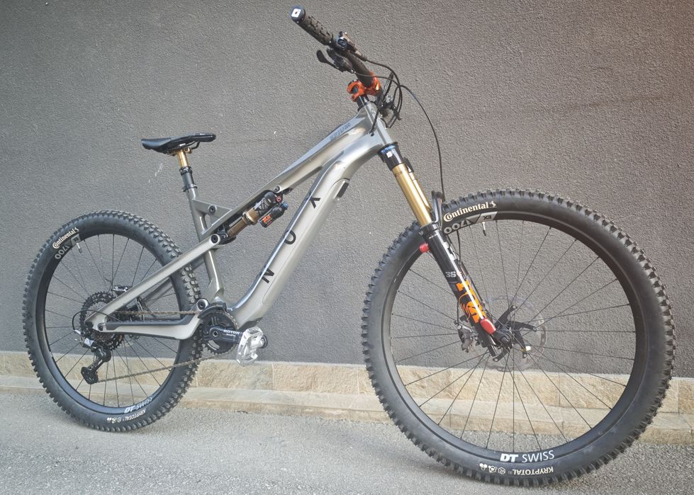 Карбонов Електрически Велосипед 29" Nox Full Fox Full XTR 2025 17.5кг