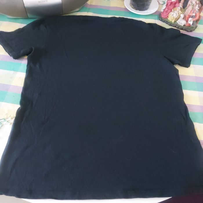 Vind tricou mărimea M preț 20 lei
