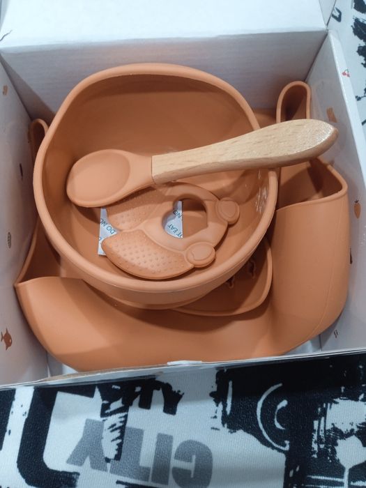 Продаём детскую посуду