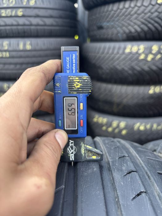 Anvelope Vara 205/55/16 Dunlop SP Sport Maxx 205/55/16 R16