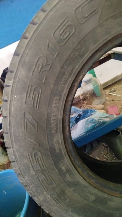Продам шины автомобильные