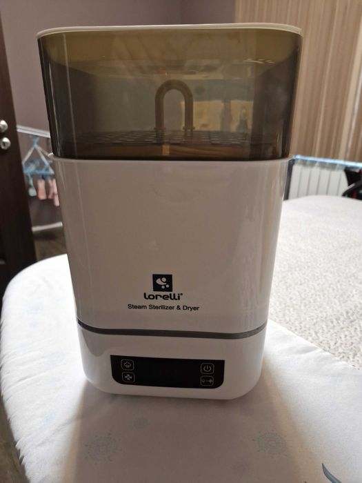 Електрически парен стерилизатор със сушилня Lorelli