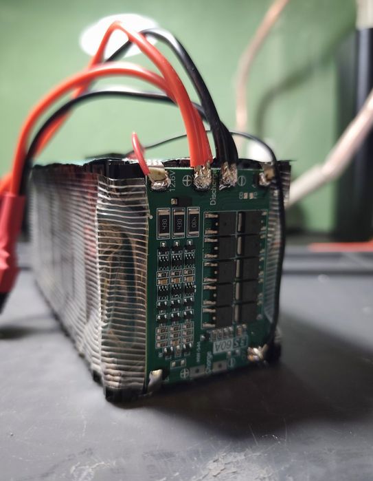 Acumulator/Baterie Li-ion 3s  21000mAh pentru Navomodel Plantat – Autonomie Mare.