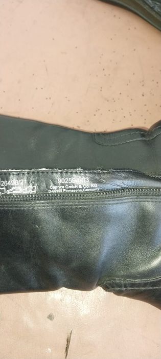 Женские кожаные сапоги