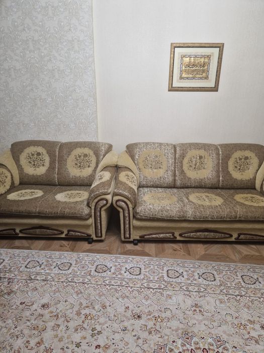 Два дивана Каждый по 70к