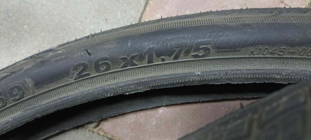 Колесо на велосипед покрышка