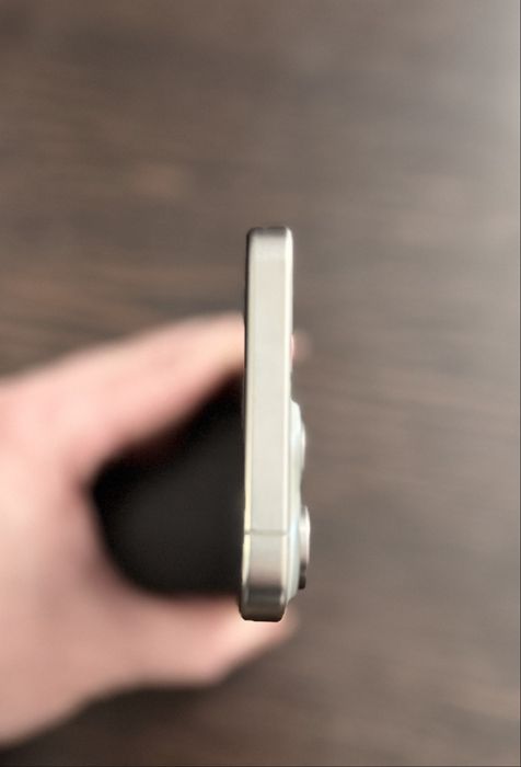 Продаю iPhone 15 Pro Max