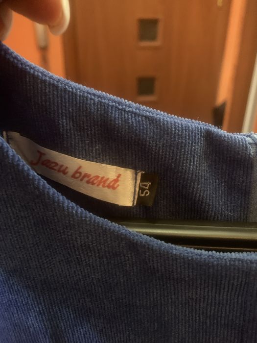 Платья б/у в хорошем состоянии