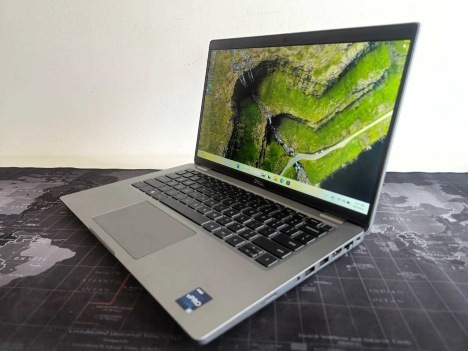 Laptop DELL 5430 14" FullHD i5-1245U 32GB RAM 512GB SSD Nvme