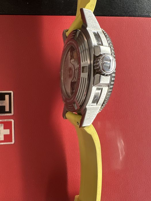 Продавам Tissot seastar 1000 powermatic 80 silicium