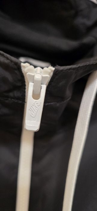 Нова.  Мъжка оригинална ветровка.  Nike Sportswear