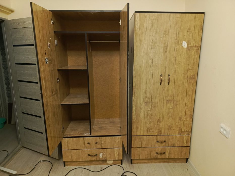 Продается комплект мебели .