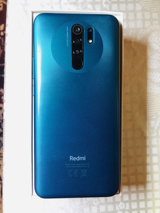 Продается телефон Редми 9
