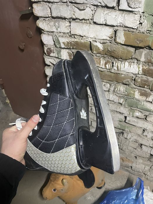 Продам коньки для катания