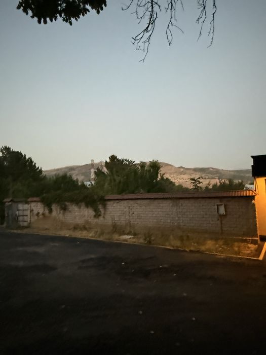 Yer sotiladi bochkani atrofida 9.96 sotiq (CHINOR)